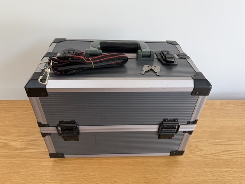 Lockable aluminium cantilever - lockable,