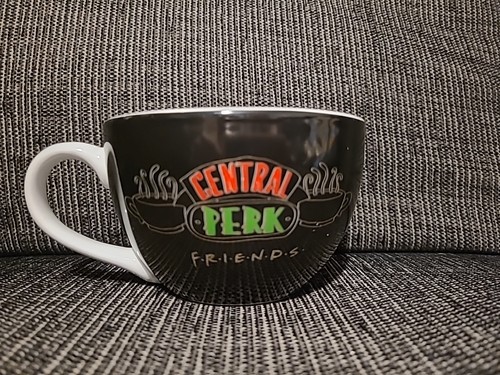 Central perk oversized tea - central,