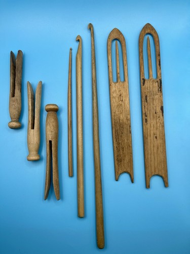 Antique hand carved wood - antique,