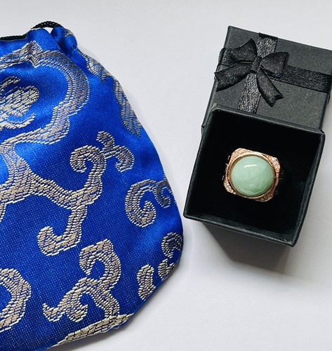 Rose gold plated jade - gold,