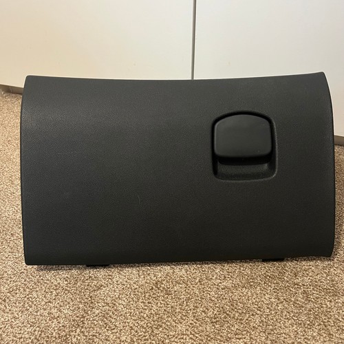 Vauxhall corsa glove box - corsa, d