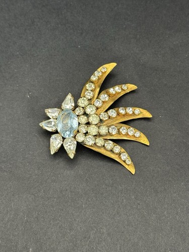 Stunning vintage 1940s - stunning,