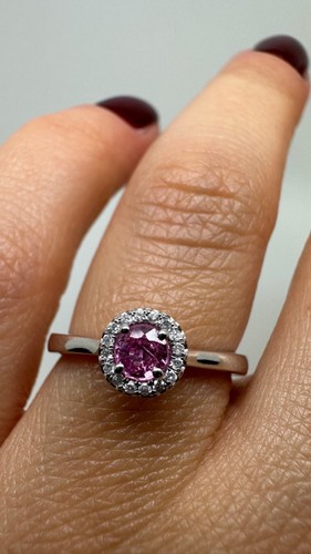 Platinum halo pink sapphire - pink,