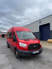 Ford Transit MiniBus 17 Seater