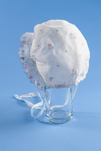 Vintage 1960s baby bonnet - vintage,