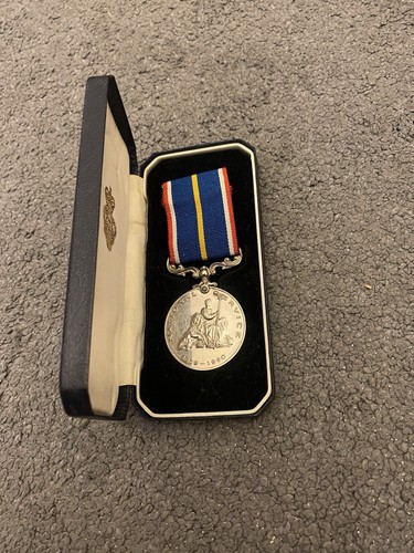 National service medal - service,