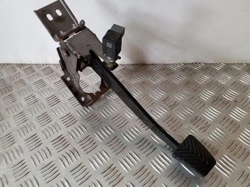 Kia sorento brake pedal - kia,