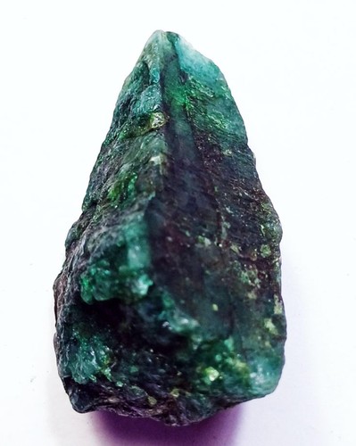 276 natural green beryl - 276.60,