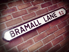 Bramall Lane Old Fashioned