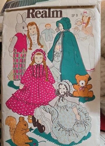 Vintage woman realm doll - vintage,