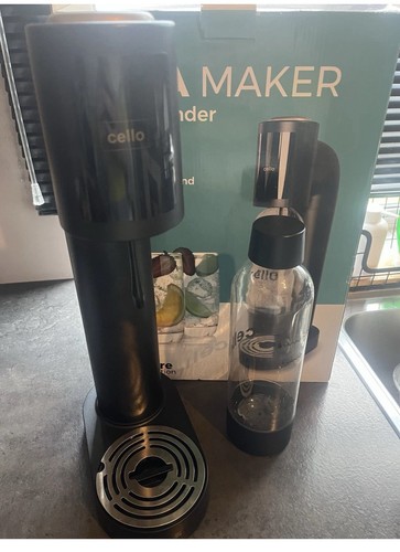 Cello soda maker