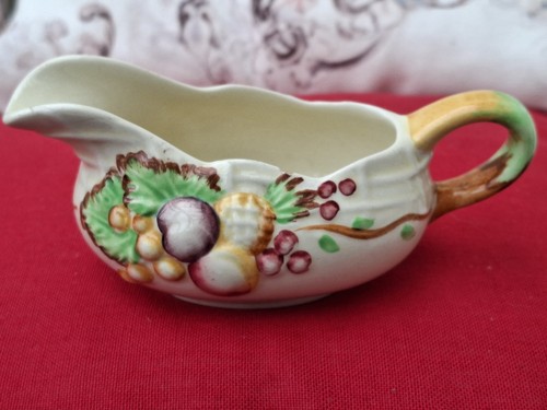 Royal staffordshire jugs j - royal,