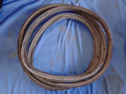 Jaguar windscreen seal fits - jaguar,