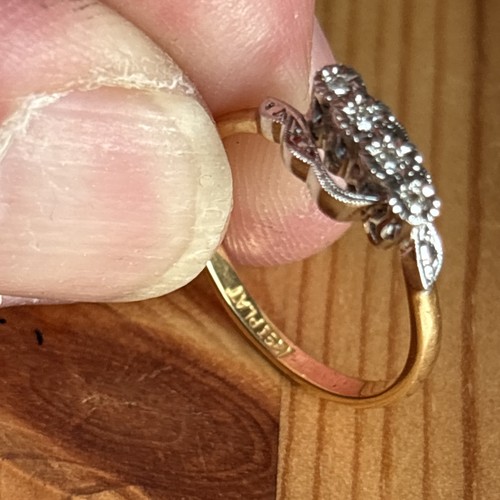 Unusual 18ct gold plat - plat, 4