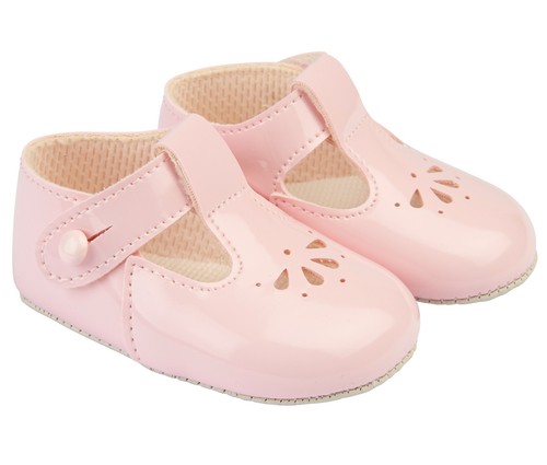 Baby shoes pink patent soft - shoes,