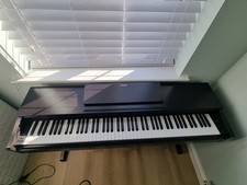 Yamaha YDP-143R Piano for sale