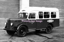 pu3108 - British Rail 12 Seater Bus No.WZ 0004 SC - print 6x4