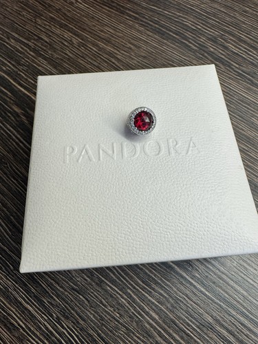 Pandora radiant red - red, heart