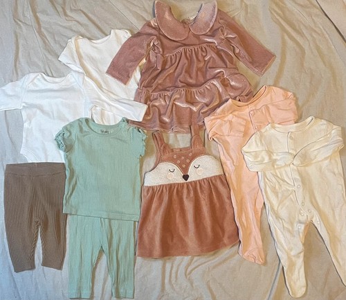 Months baby girl clothes - 0-3,