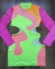 Funky cut out rave - out,