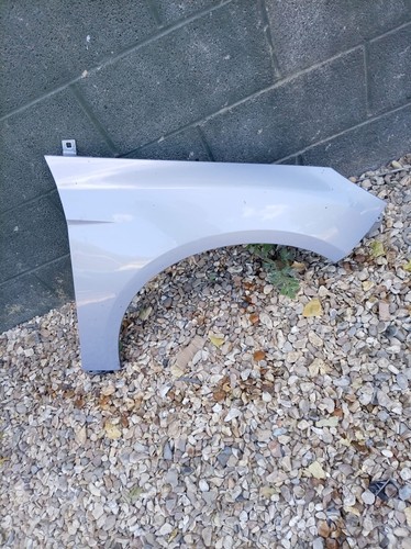 Ford focus drivers side - focus, wing
