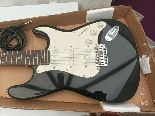Electric guitar black - black, strat