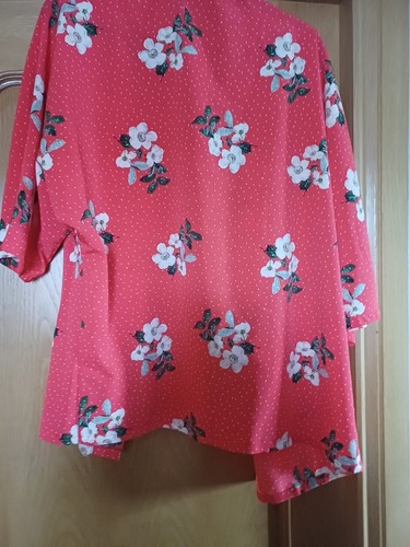 Lovely orange floral - lovely,