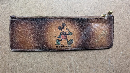 Mickey mouse vintage leather - mickey,