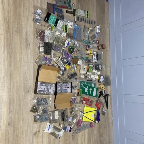 Joblot 100 diy hardware - x,
