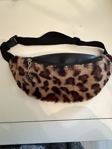 Guess brand leopard faux fur - guess,