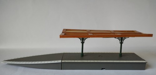 Hornby platform canopy - hornby,