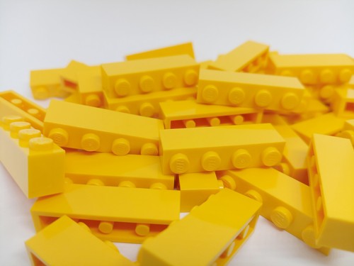 Lego bricks 1x4 part no - -,