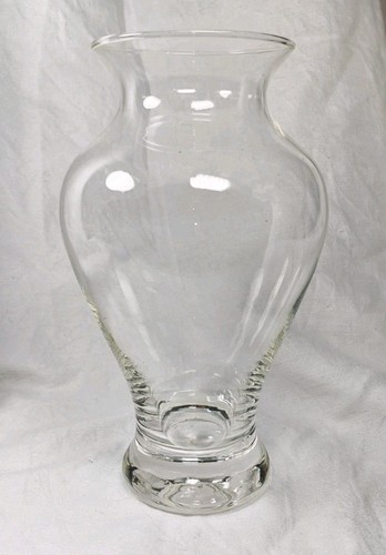 Vintage large clear - large, vase