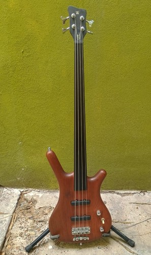 Vintage 1999 warwick - vintage, fretless
