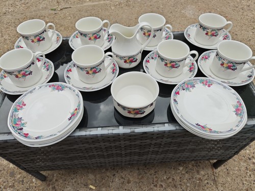 Royal doulton autumn - glory, tea