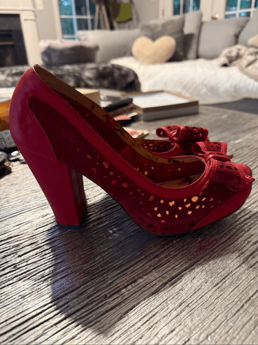 Miss fire red - red, &