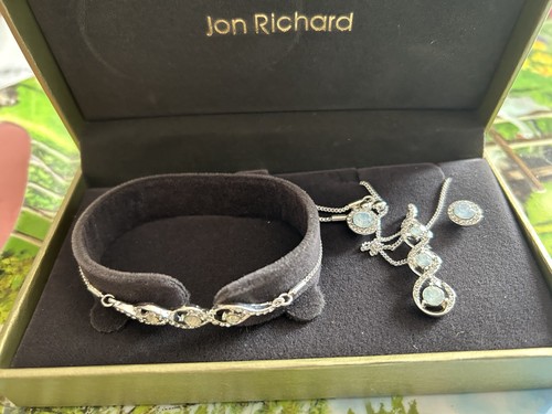 Opal crystal jewellery set - &,