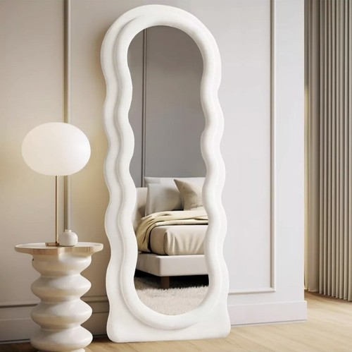 Irregular wavy mirror - wavy,