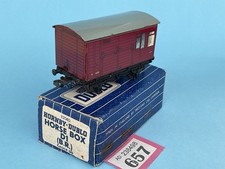 HORNBY DUBLO 32060 HORSE BOX D1  (B.R.) VGC, 3 Rail, Boxed.