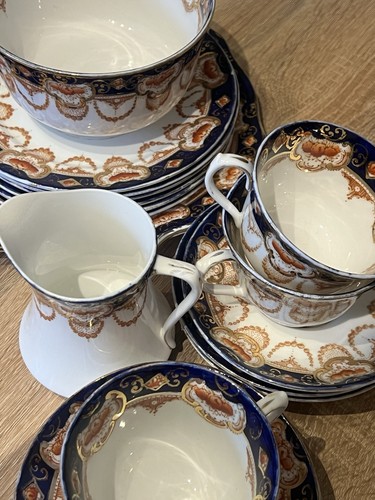Vintage royal albert crown - vintage,