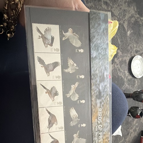 Royal mail birds prey stamp - royal,