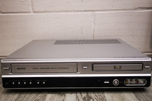 Sanyo dvd video cassette - /,