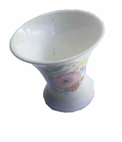 Wedgwood meadow sweet pattern - meadow,