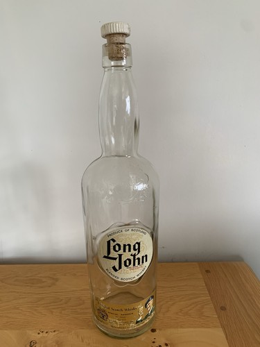 Empty long john whisky - long,