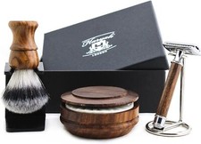 Shaving Set In Natural Wood