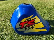 Suzuki TS 125 ERZ or DR fuel tank (49100-48700-0NF) in good useable condition.