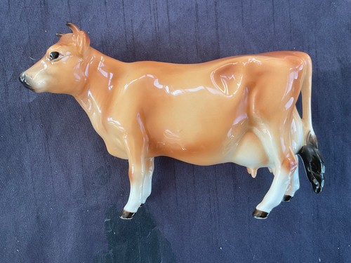 Bone china jersey cow figurine - bone,