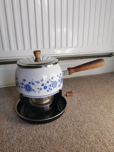 Vintage fondue sauce - pan, with