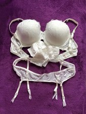 Set of 3 White Ann Summers Suspender Belt & Matalan Bra 38DD & New Lace Hold Ups