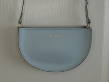 Honey & Toast Half Moon